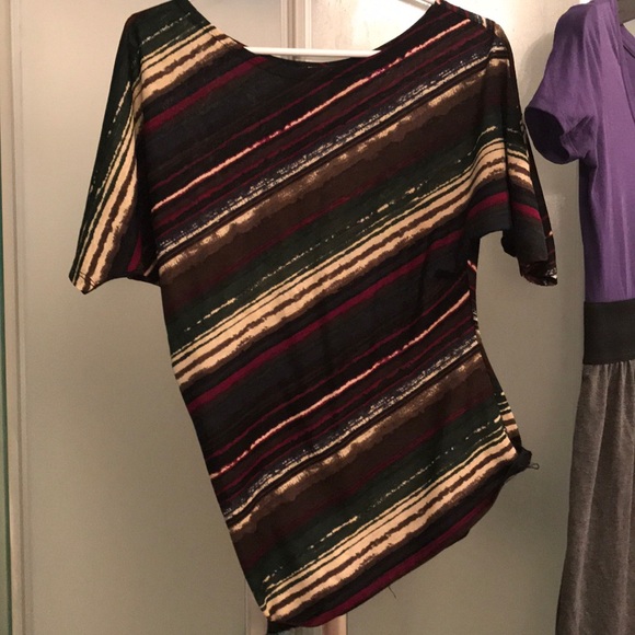 Top - Picture 1 of 1